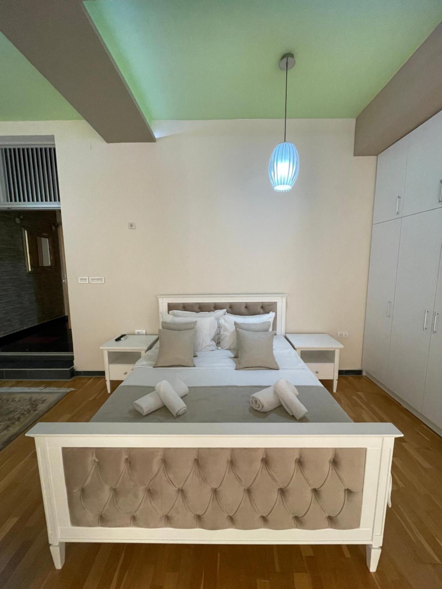 Hotel Bella Nella Лесковац Экстерьер фото